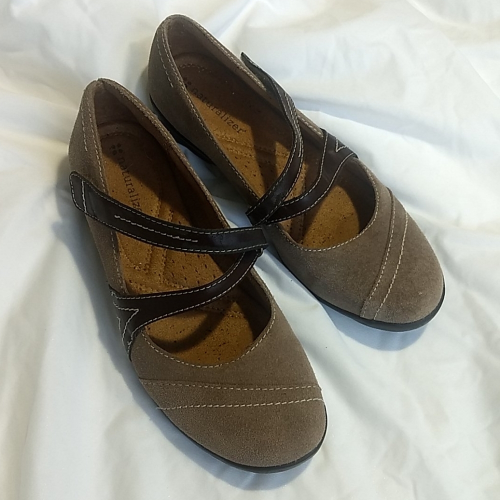 Naturalizer Nelson Tan Suede Mary Jane Shoes